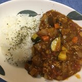 市販のルウで簡単☆夏野菜キーマカレー♫